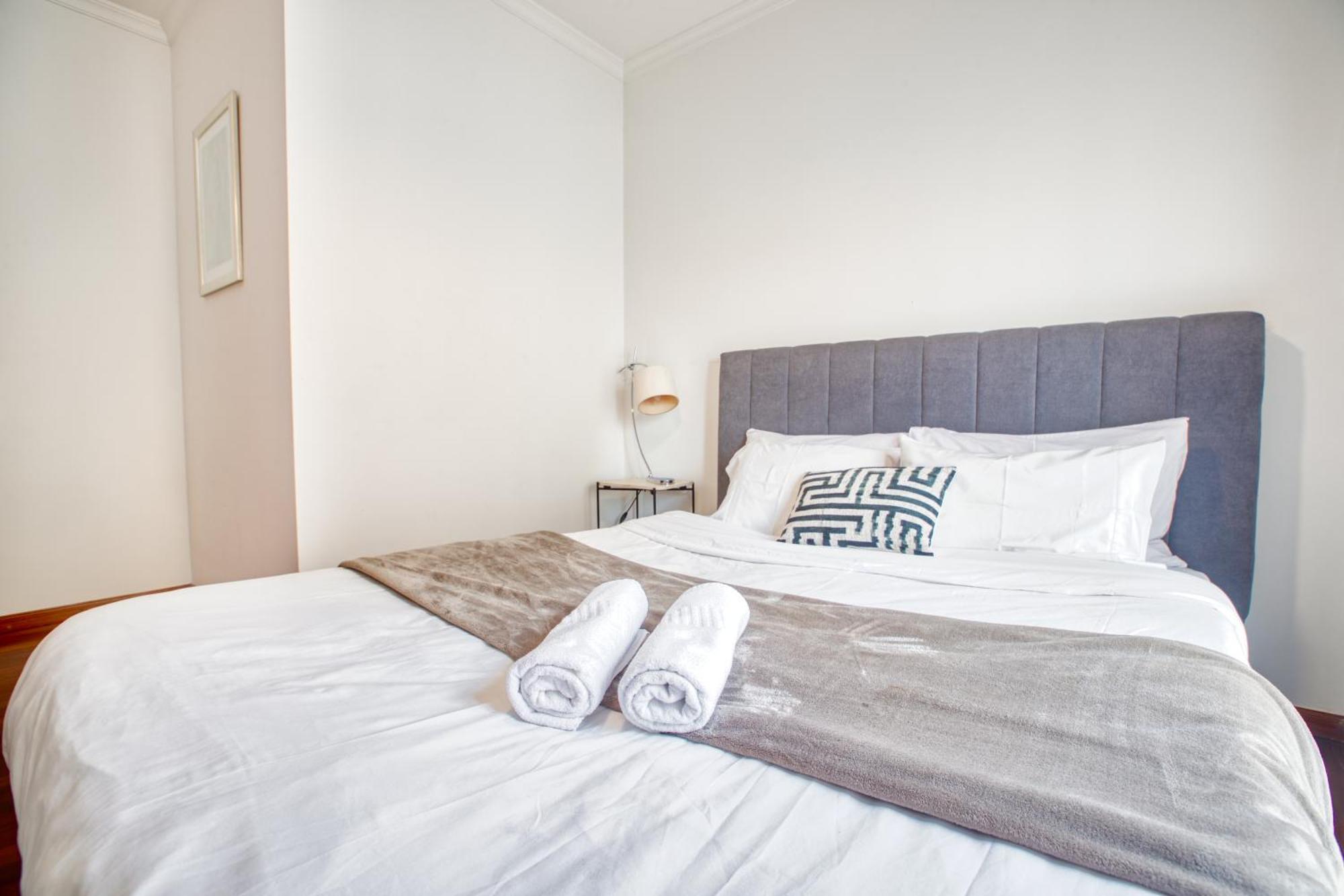 Apartamento T1- Gaia Zona.Comercial Вила Нова ди Гая Екстериор снимка